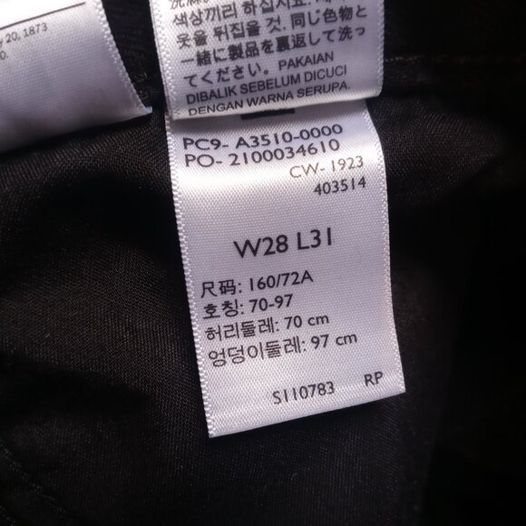 Women's Black Denim Jeans - Picture 10 of 13